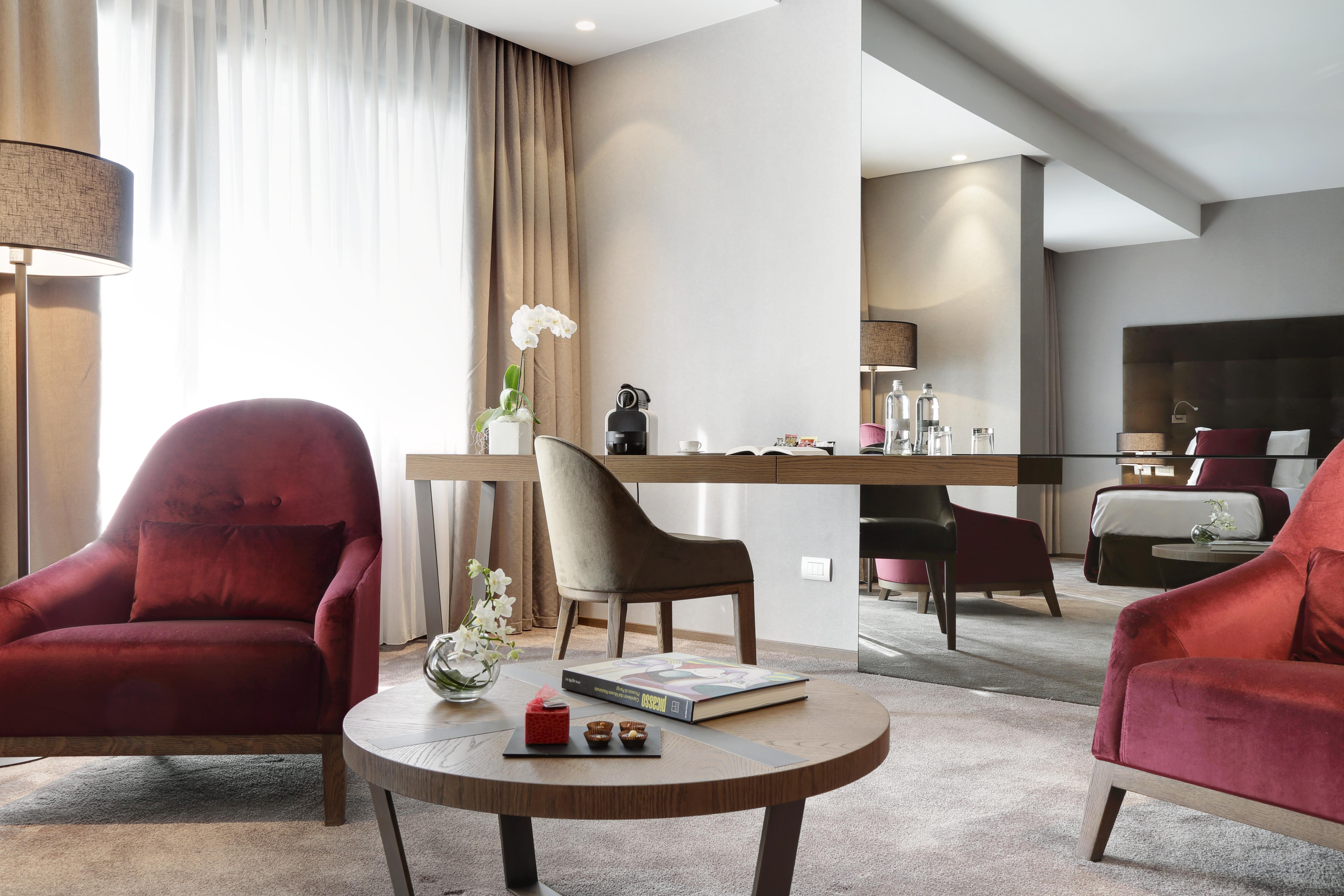 Grand Hotel Campione Campione d'Italia Exterior photo Suite